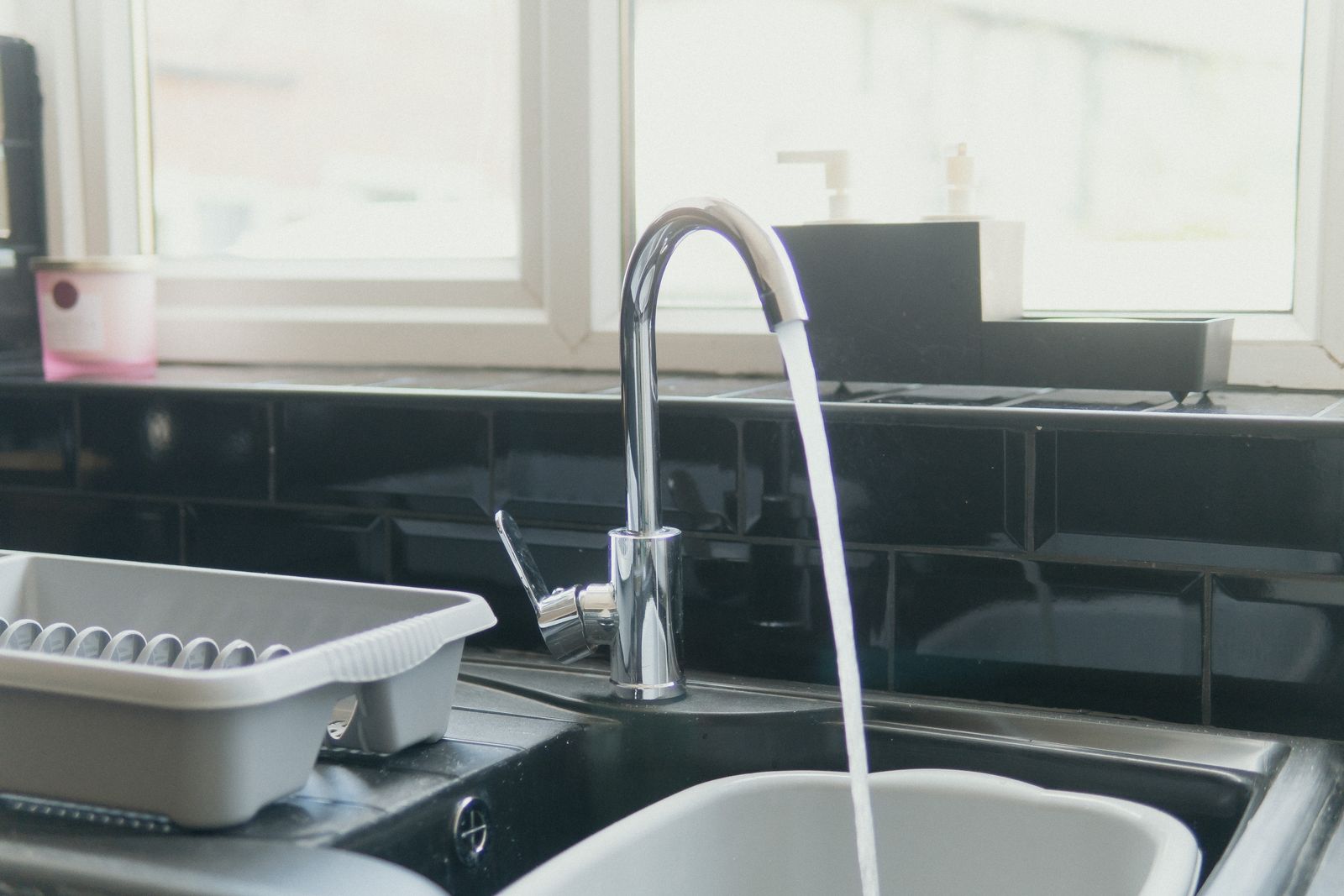 Kitchen sink and worktop