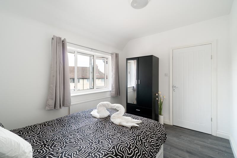 Bedroom 1, double with wardrobe