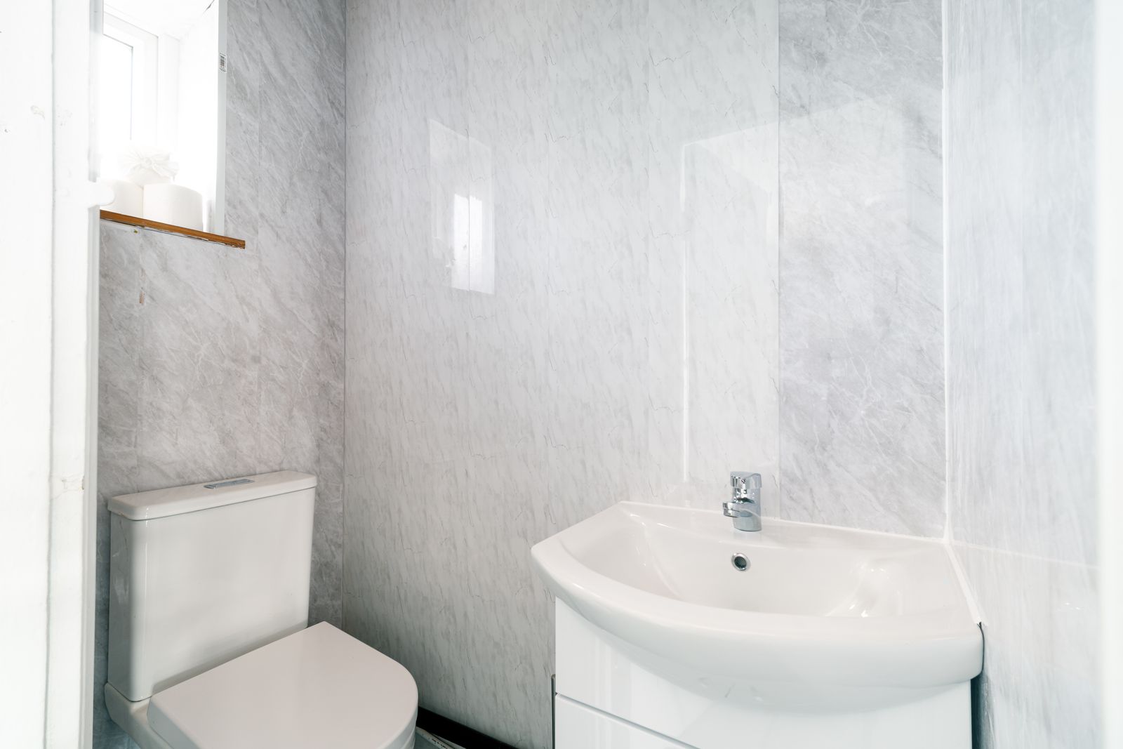 Separate downstairs WC